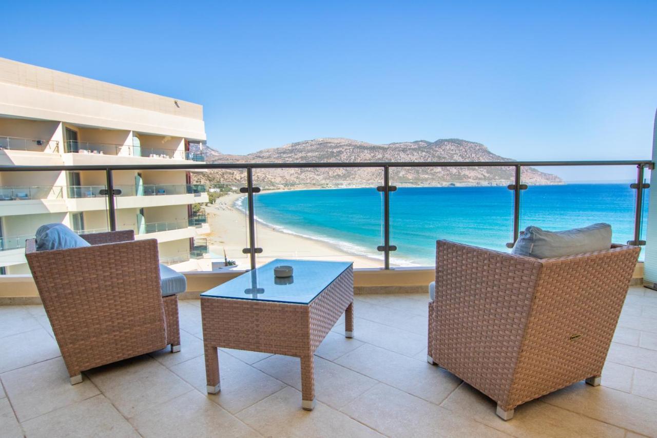 Konstantinos Palace 카르파토스 외부 사진