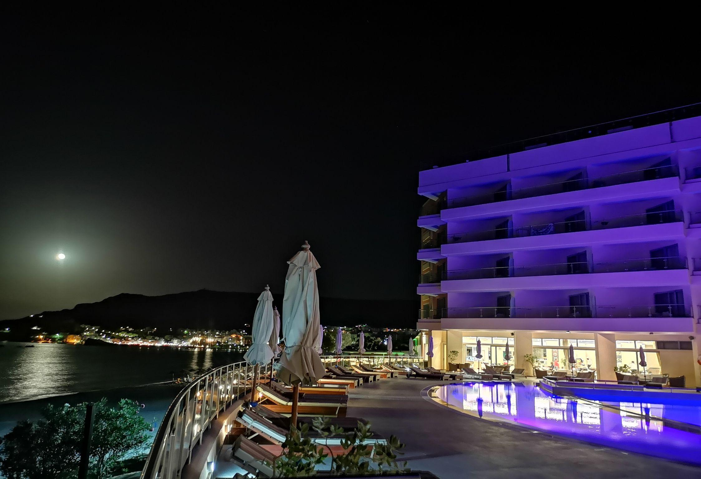 Konstantinos Palace 카르파토스 외부 사진