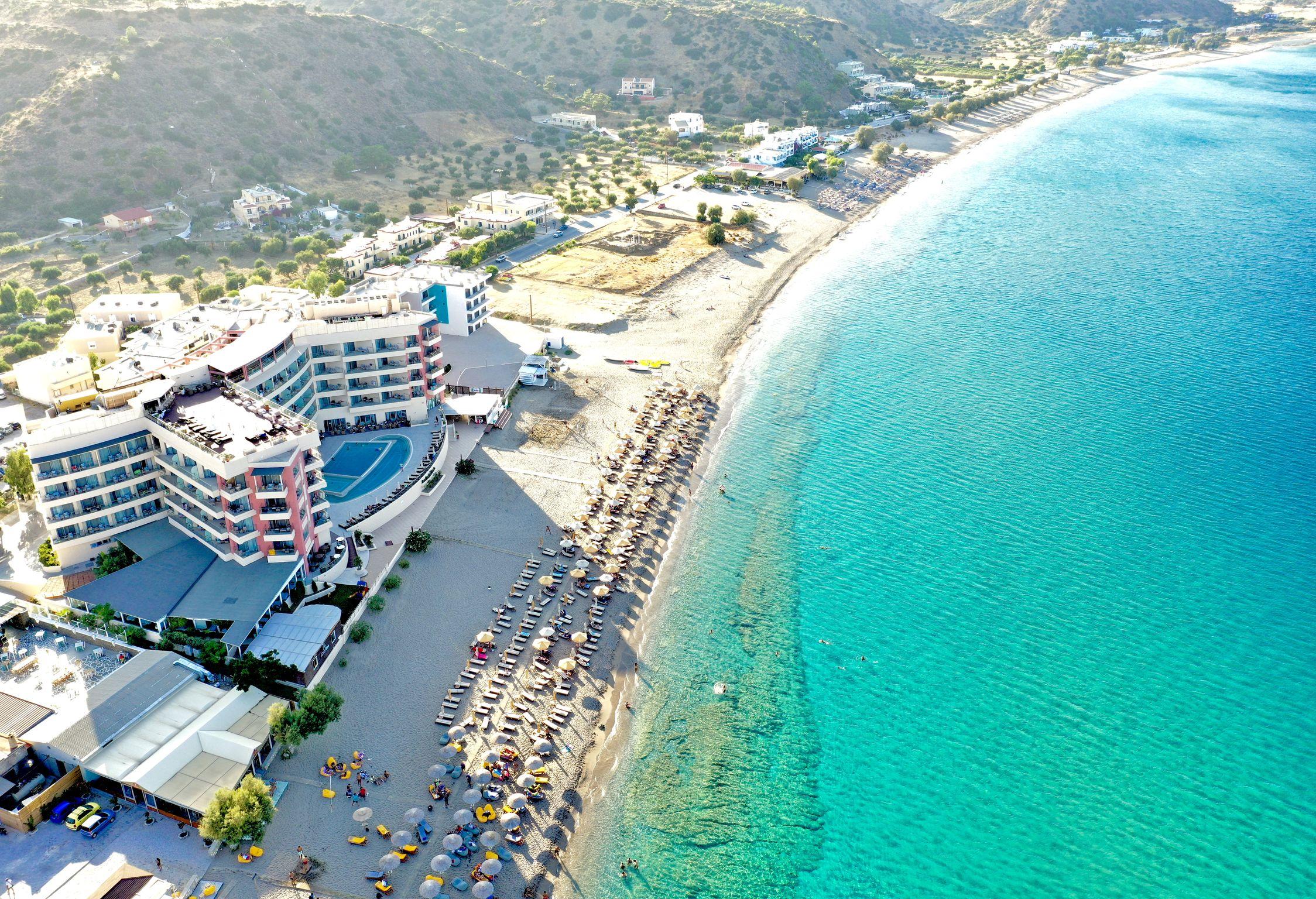 Konstantinos Palace 카르파토스 외부 사진