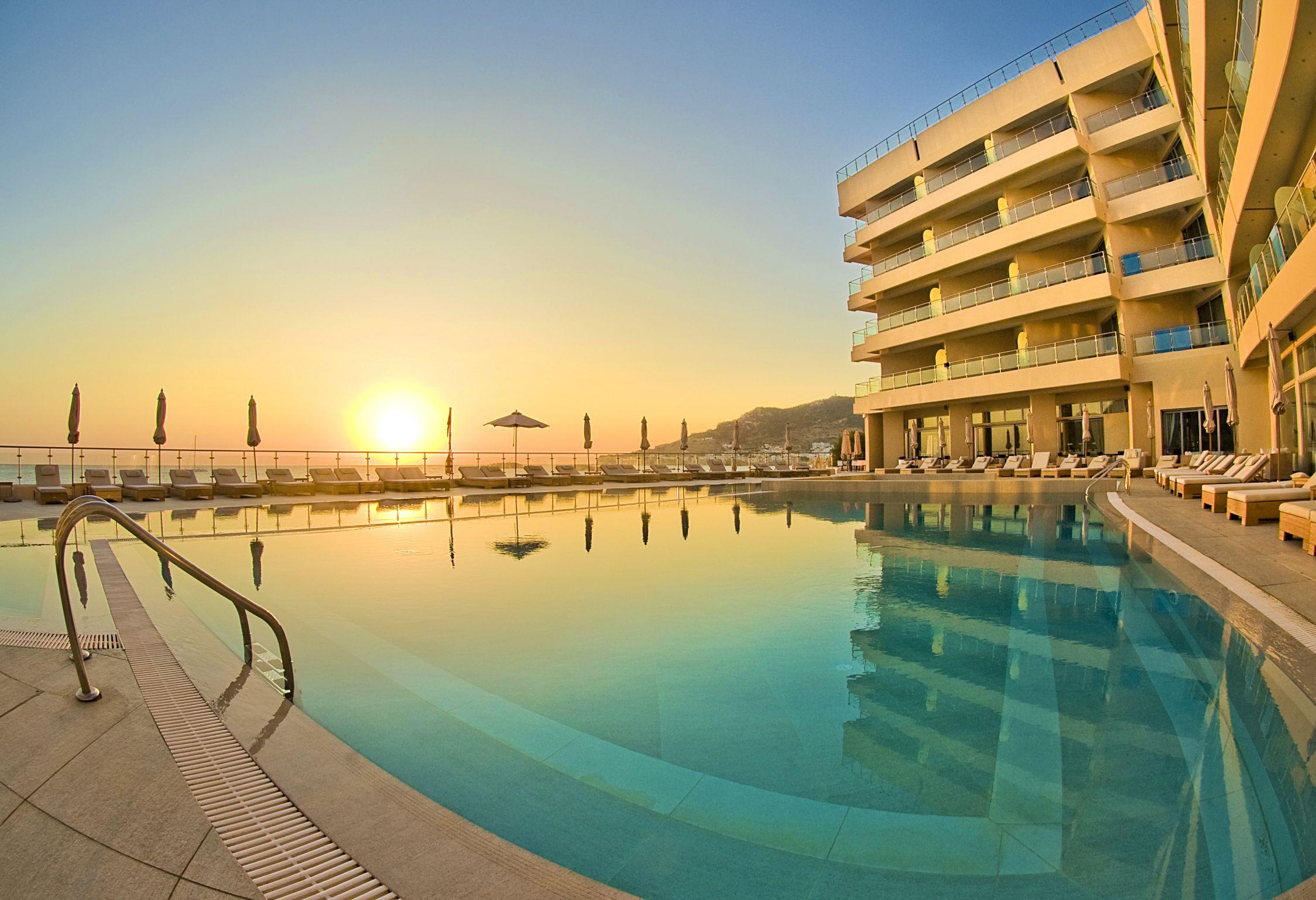 Konstantinos Palace 카르파토스 외부 사진